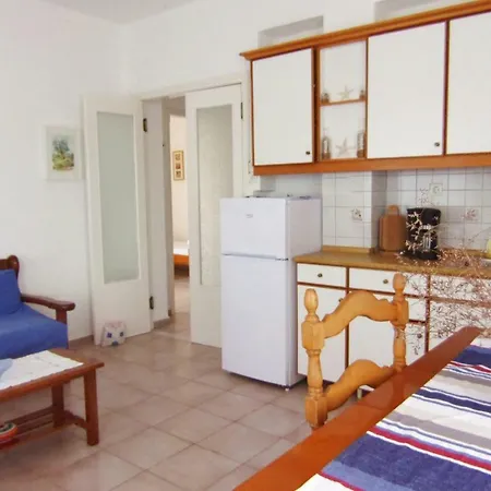 Eleni House