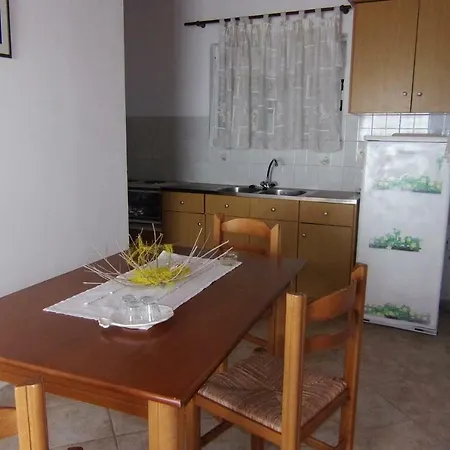 Eleni House Lejlighed Almiros Beach